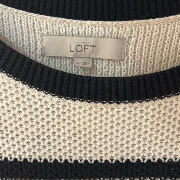 Ann Taylor LOFT Navy and White Open Knit SZ M Striped Crew Neck Sweater - Picture 2 of 5